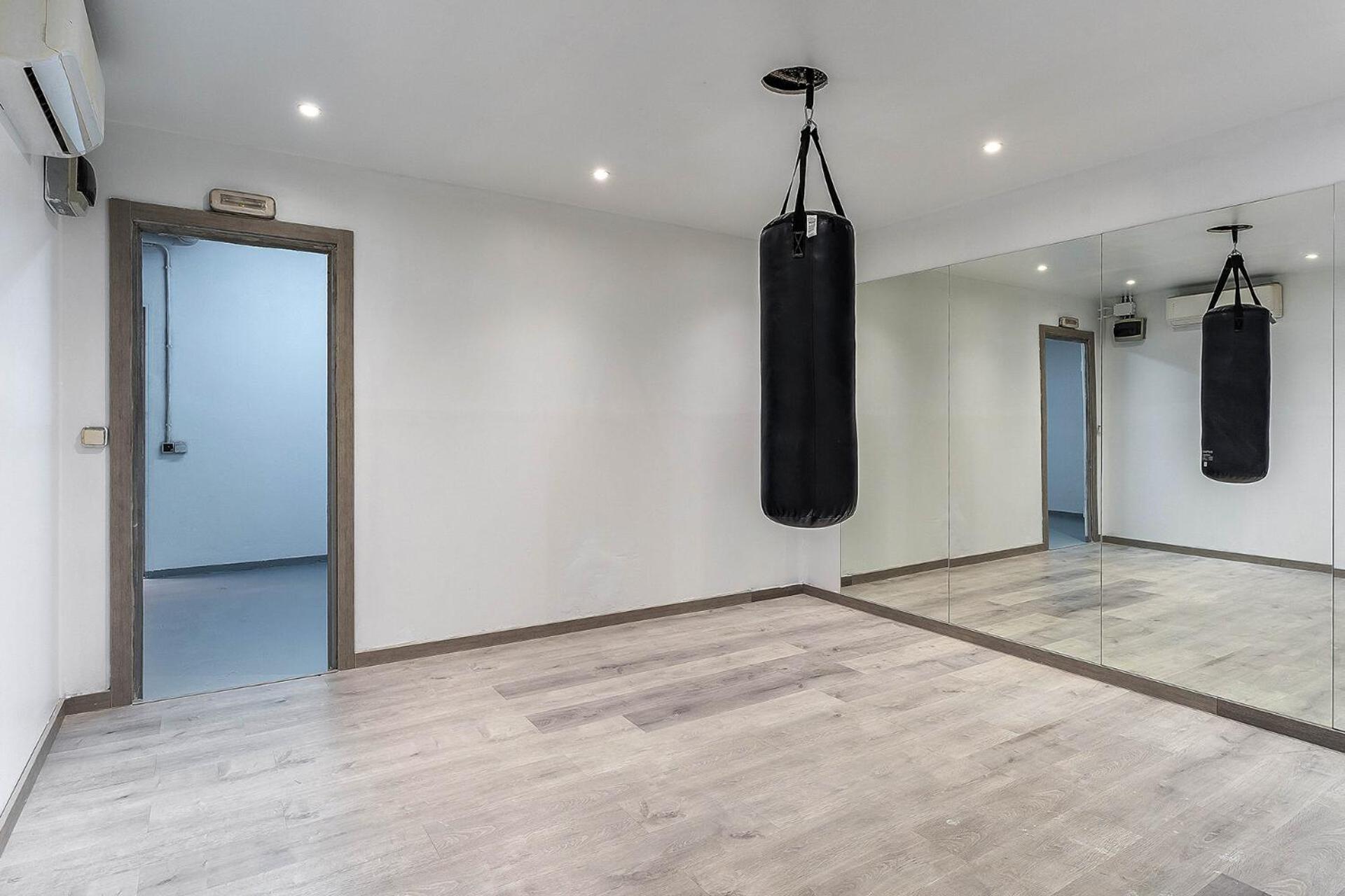 4238 - Ab Duplex Santa Coloma Iii Barcelona